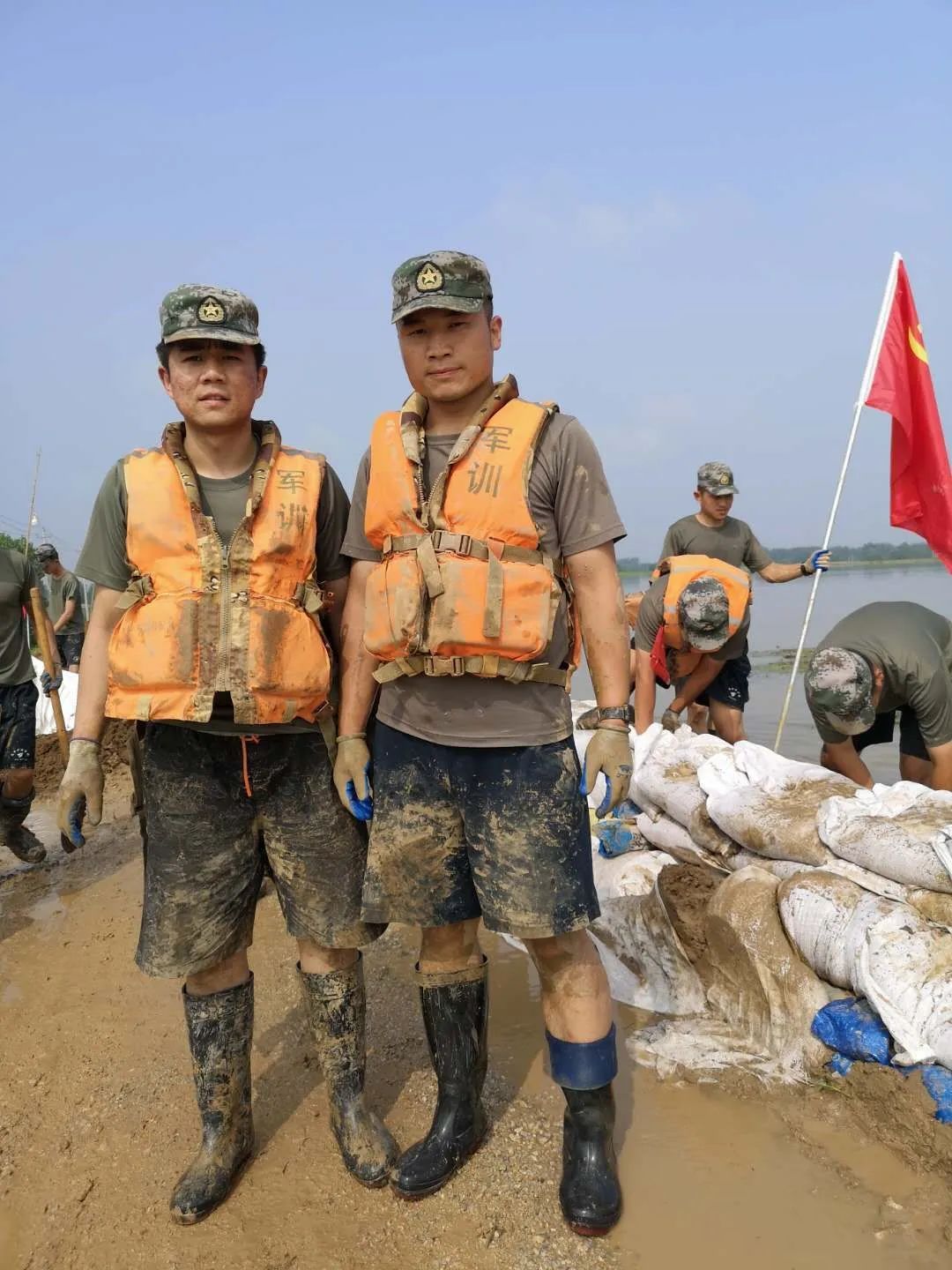 I:迅雷下载学生 党员临时图片7.jpg I:迅雷下载学生 党员临时图片7.jpg